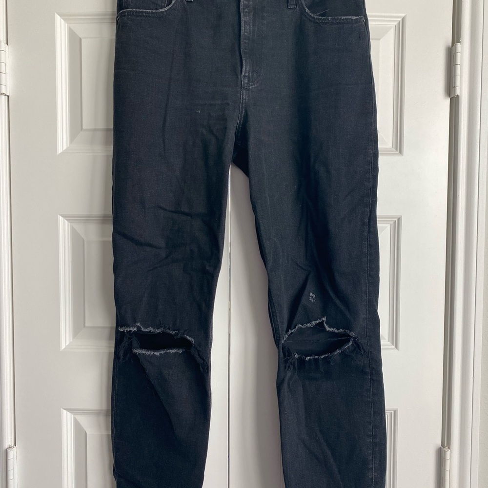 Abercrombie & Fitch Black High Rise Distressed Jeans